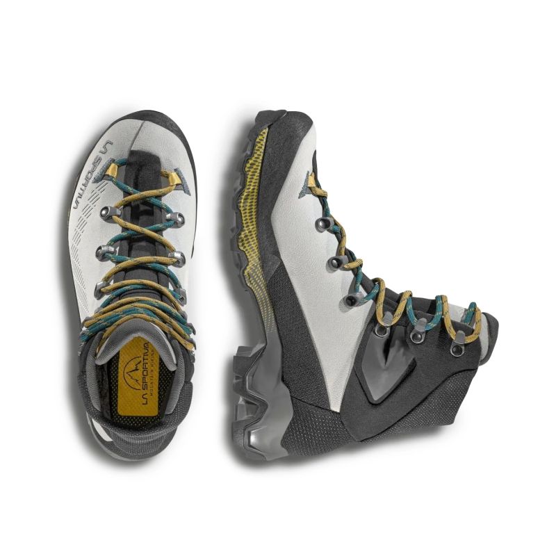 La Sportiva Aequilibrium Trek Woman GTX ZFHS140G11E32 Mineral/Savana To be categorized Your Sports Performance