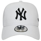 New Era Essential New York Yankees MLB Trucker Cap 12285467 Clothing/Lifestyle Your Sports Performance