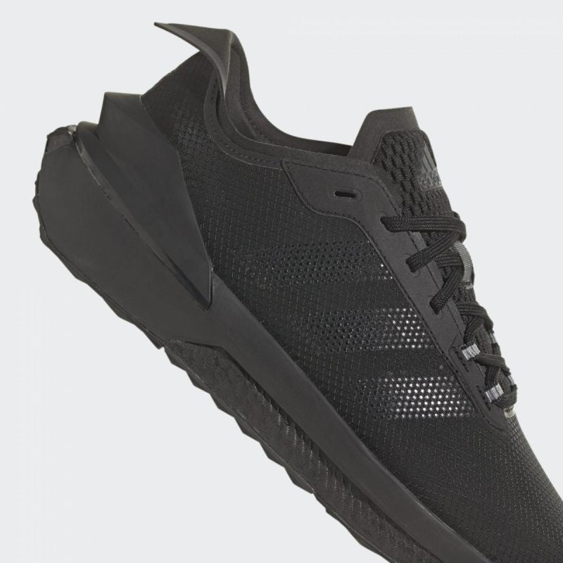 Adidas Avryn Shoes M HP5982 shoes Footwear/Lifestyle Adidas