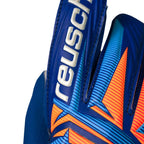 Reusch Attrakt Starter Solid Junior goalkeeper gloves blue 5672514 4126