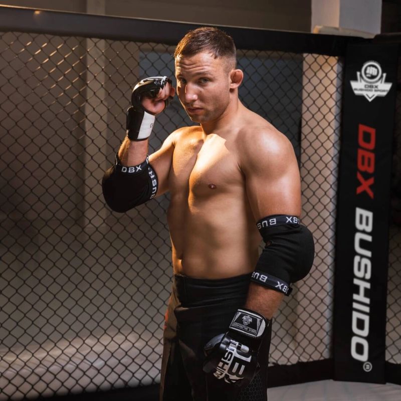 Elbow protectors - elastic cuffs DBX-EG-11 M Ochraniacze na łokcie Your Sports Performance