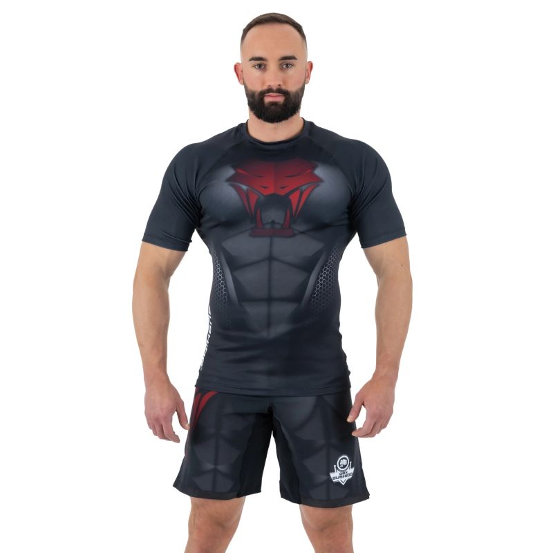 The "Snake" compression Rashguard shirt is made of DBX MORE DRY M material. ODZIEŻ - Koszulki treningowe Your Sports Performance