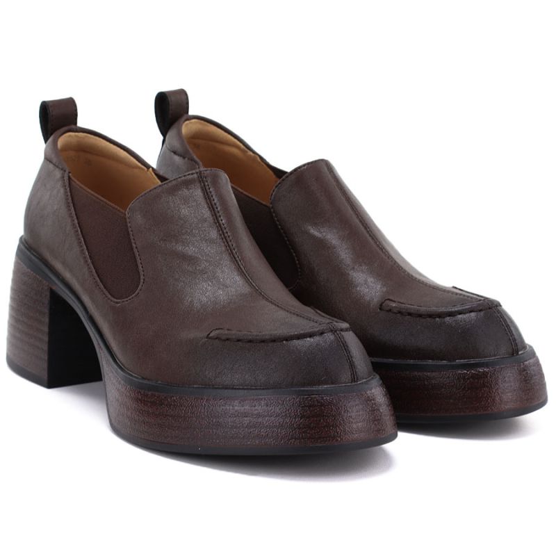 Women's brown leather high-heeled shoes D&A S.Barski CR62-3525