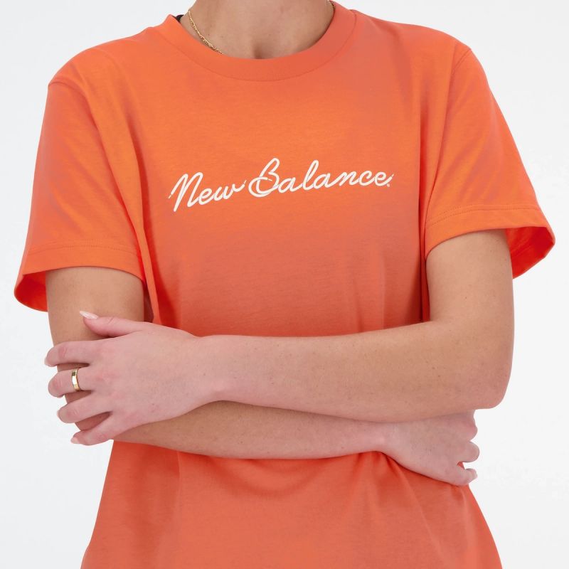 New Balance S/S Script Tee Gfr W T-shirt WT41909GFR Clothing/Lifestyle/T-shirts/New Balance New Balance