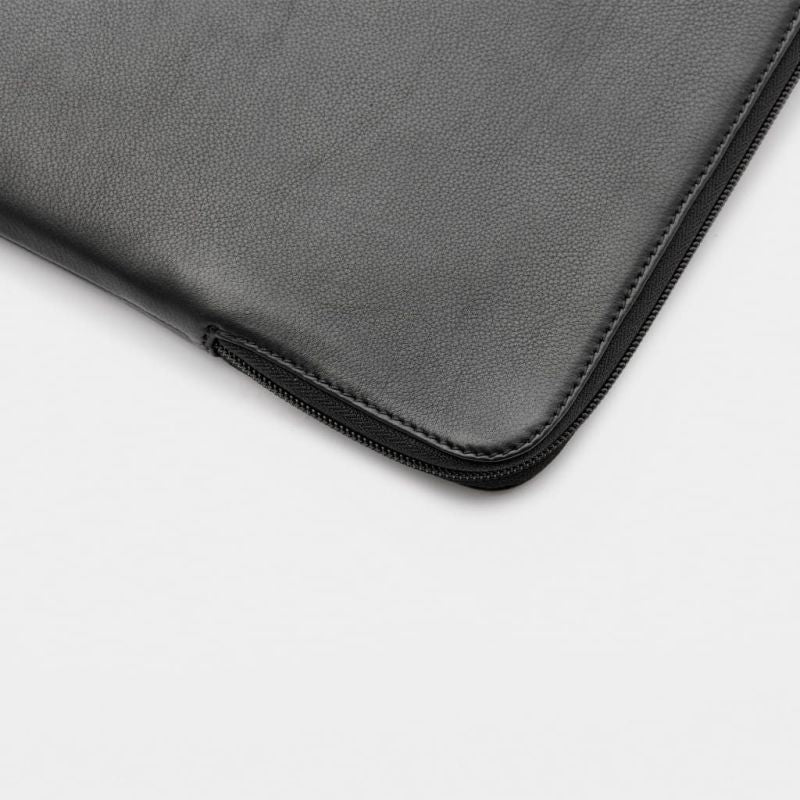 Leather protective case for MacBook 14" (black) Akcesoria GSM/Uchwyty Your Sports Performance