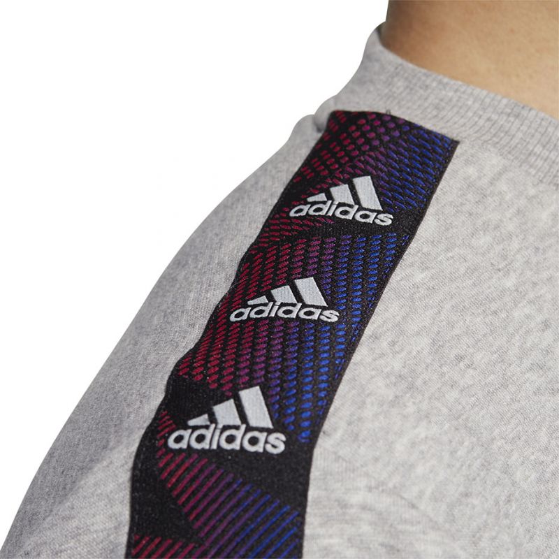 Adidas Essentials Tape Sweatshirt M GD5447 Clothing/Lifestyle Adidas