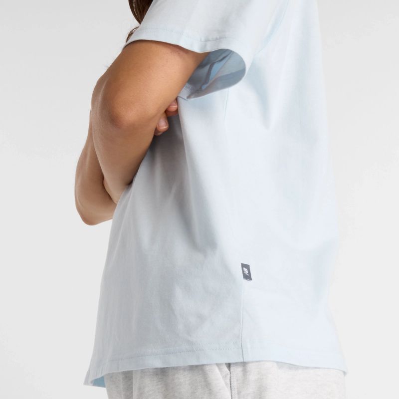 New Balance Sport Relaxed Graphic T-SH IB W WT51541IB Clothing/Lifestyle/T-shirts/New Balance New Balance