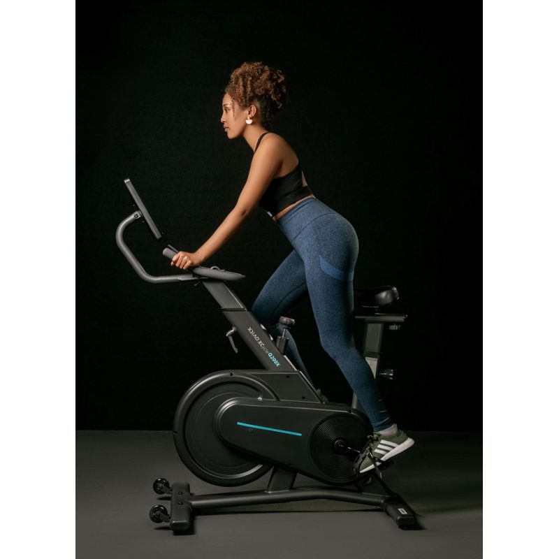 OVICX Q200X magnetic exercise bike with 15.6" TFT touchscreen, WIFI bluetooth & app In preparation Your Sports Performance