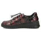 Women's leather half-notes on a wedge, lacquered crocodile burgundy Filippo DP8102