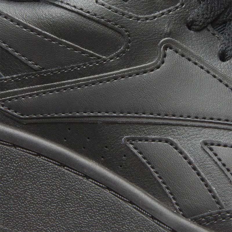 Reebok ATR Chill M 100200460 shoes Footwear/Lifestyle Reebok