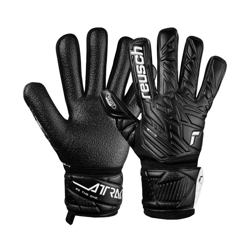 Reusch Attrakt Resist 5570615 7700 goalkeeper gloves Accessories/Gloves Your Sports Performance