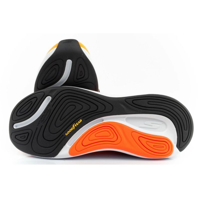 Skechers Max Cushioning M 220932/ORBK Running Shoes Footwear/Running/Men/Skechers Skechers