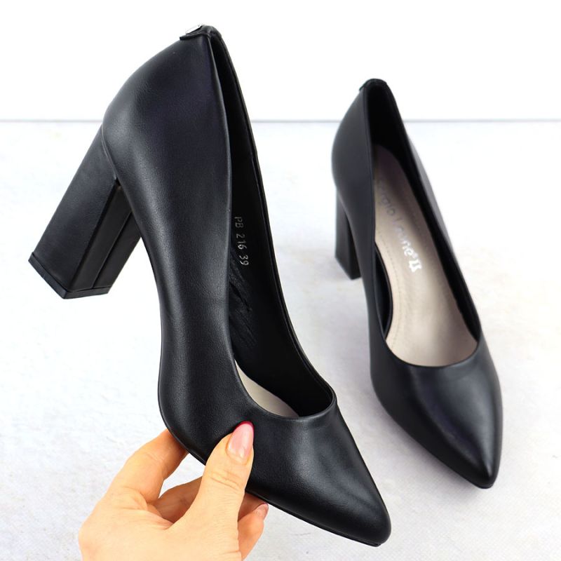Black pumps with pointed toe, black Sergio Leone PB216 Footwear Your Sports Performance