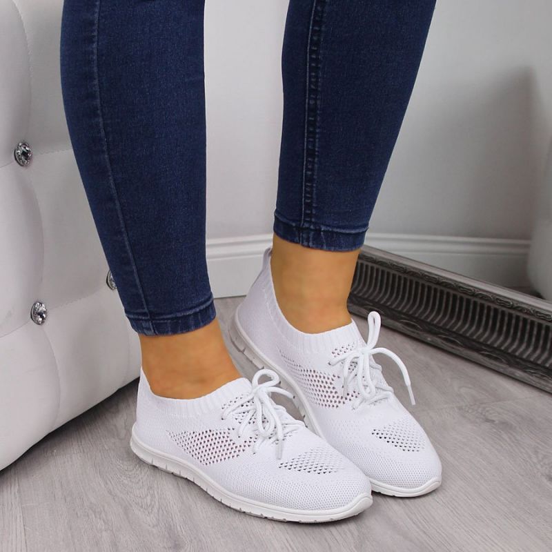 News W EVE211C slip-on sneakers white Footwear/Lifestyle/News Your Sports Performance