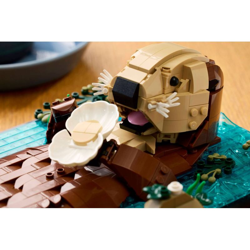 LEGO Ideas 21366 - Swimming Otters Kid/Toys Your Sports Performance