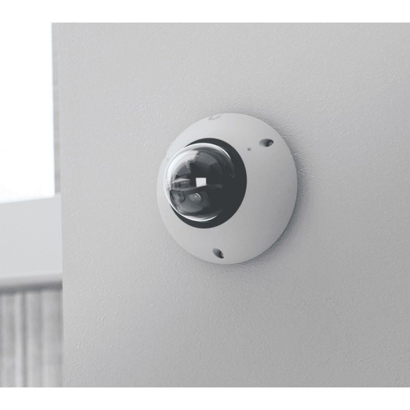 Ubiquti UniFi G6 Dome White camera (UVC-G6-Dome-W) 8MP 3840 x 2160 (16:9) IP66 IK10 9.25W CCTV IP/Kamery Your Sports Performance