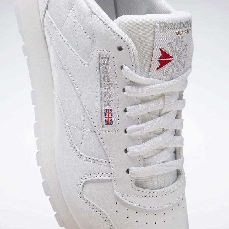 Reebok Classic Leather M 100008492 shoes