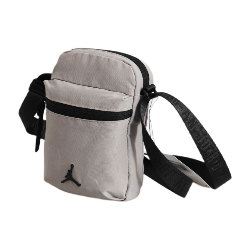 Air Jordan 9A0631-G50 sports bag messenger shoulder bag Akcesoria i sprzęt koszykarski/Saszetki, nerki Your Sports Performance