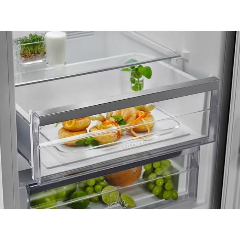 ELECTROLUX LNT7ME36G2 fridge-freezer AGD - Produkty/Lodówki wolnostojące Your Sports Performance