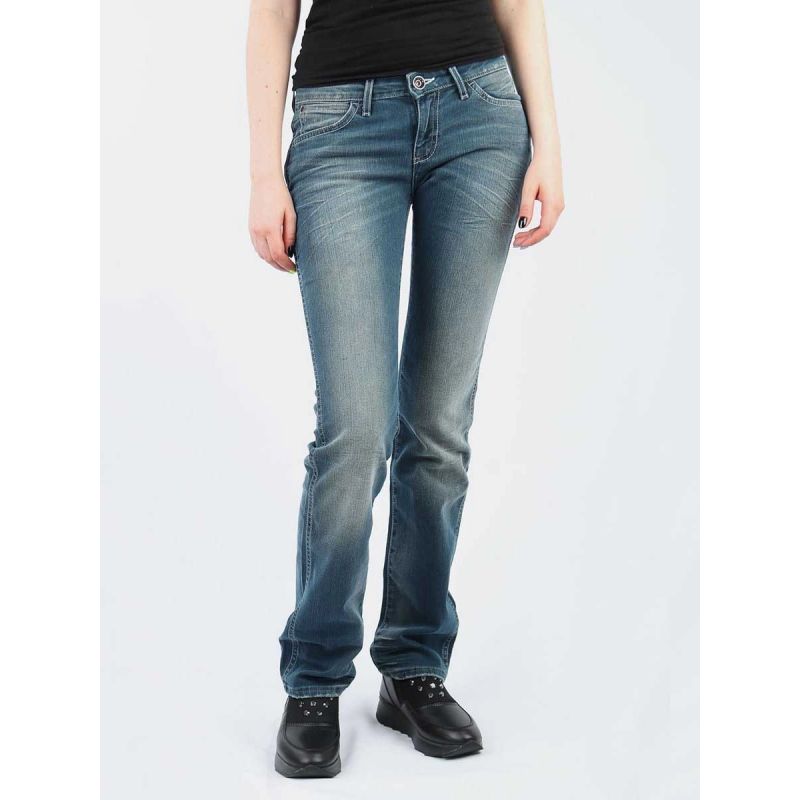 Wrangler Mae W21VXB035 Clothing/Lifestyle/Trousers, shorts/Wrangler Your Sports Performance
