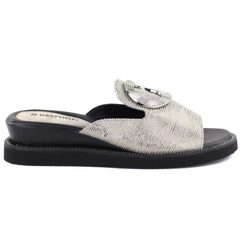 Women's silver low wedge flip-flops M.Daszyński MR2267-7 M. Daszyński