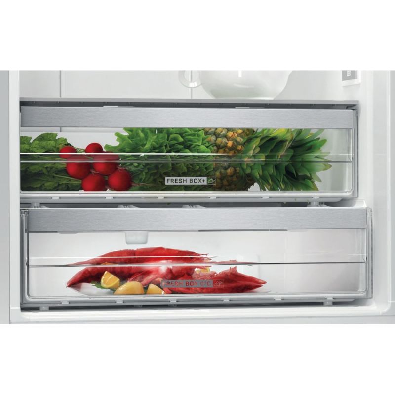 WHIRLPOOL WB70E 973 W refrigerator (70 cm wide) AGD - Produkty/Lodówki wolnostojące Your Sports Performance
