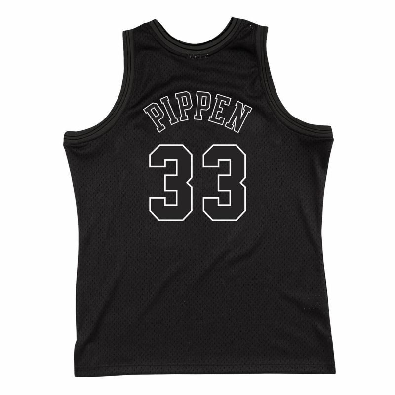 Mitchell & Ness White Logo Swingman NBA Chicago Bulls Scottie Pippen T-Shirt - SMJYLF19014-CBUBLCK97SPI Odzież/Odzież na co dzień Your Sports Performance