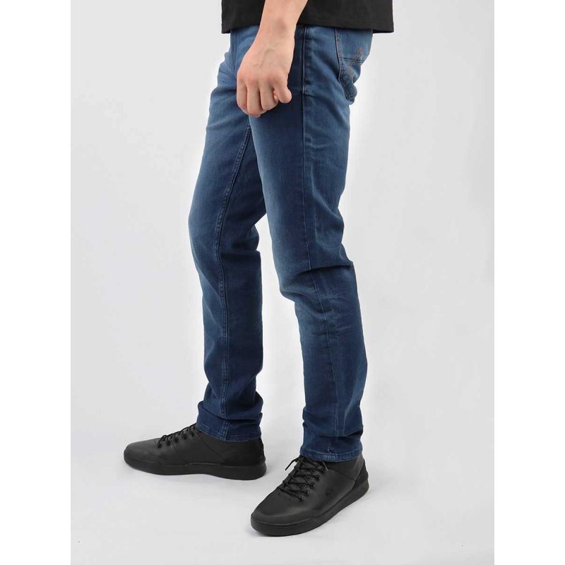 Wrangler Greensboro W15QEH76 Clothing/Lifestyle/Trousers, shorts/Wrangler Your Sports Performance