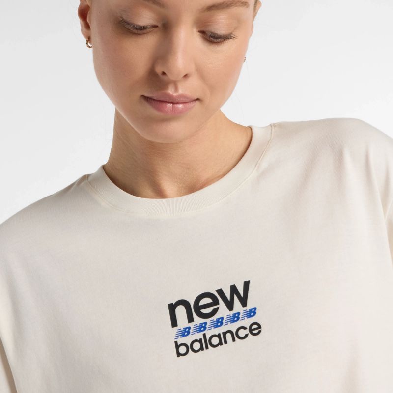 New Balance Sport Relaxed Graphic T-SH SST W WT51541SST Clothing/Lifestyle/T-shirts/New Balance New Balance