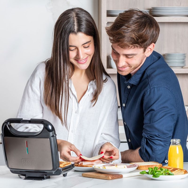 Black+Decker BXSA753E Sandwich Maker AGD - Produkty/Opiekacze Your Sports Performance