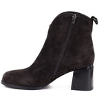 Women's leather ankle boots with high heels, chocolate, Vinceza 91178
