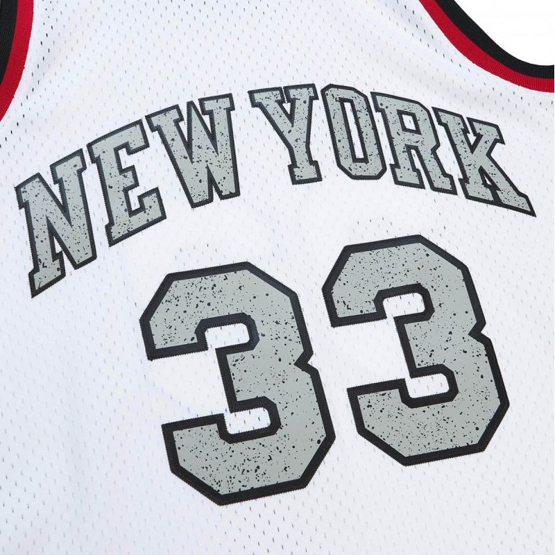 Mitchell &amp; Ness NBA Cracked Cement Swingman Jersey Knicks 1991 Patrick Ewing M TFSM5934-NYK91PEWWHIT Clothing/Lifestyle/T-shirts/Mitchell & Ness Your Sports Performance