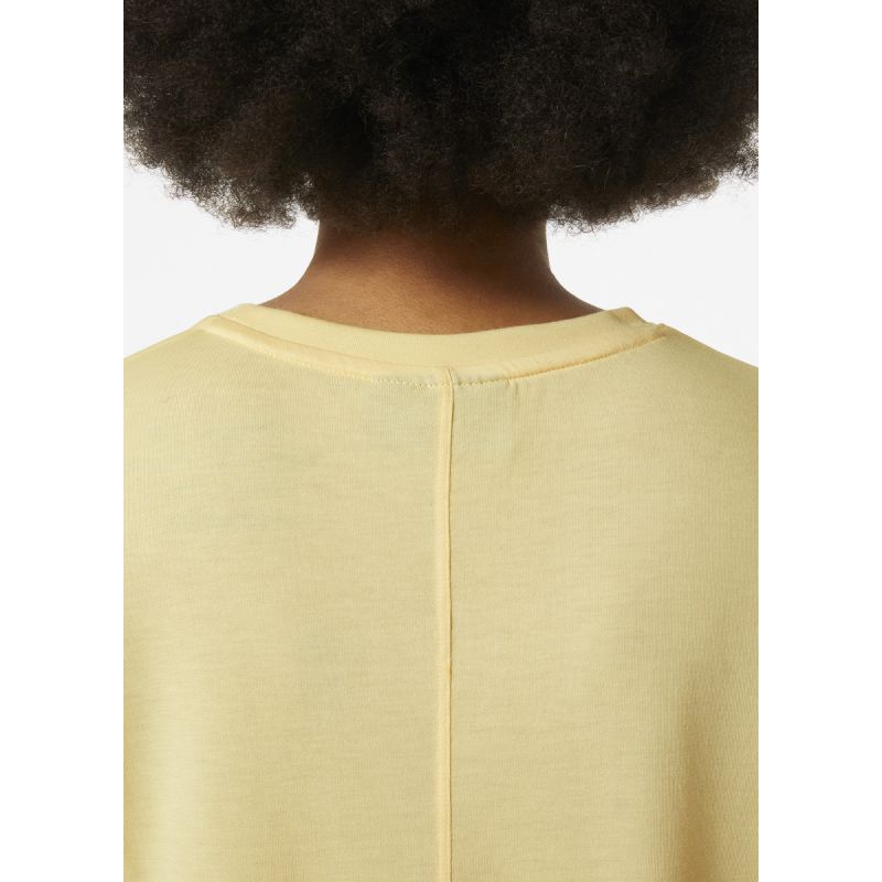 Helly Hansen Allure T-shirt W 53970 367 Clothing/Lifestyle/T-shirts/Helly Hansen Your Sports Performance