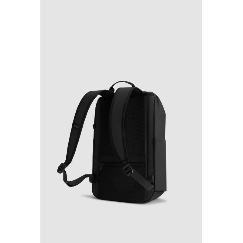 XD DESIGN WATERPROOF BACKPACK URBAN WATER RESISTANT BLACK PN: P706.2801 Bagaż/Plecaki Your Sports Performance