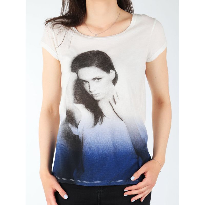 Lee Photo Tee Cloud Dancer T-shirt L40IAUHA In preparation Your Sports Performance