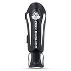 M Shin Guards - Phantom White Ochraniacze piszczeli Your Sports Performance