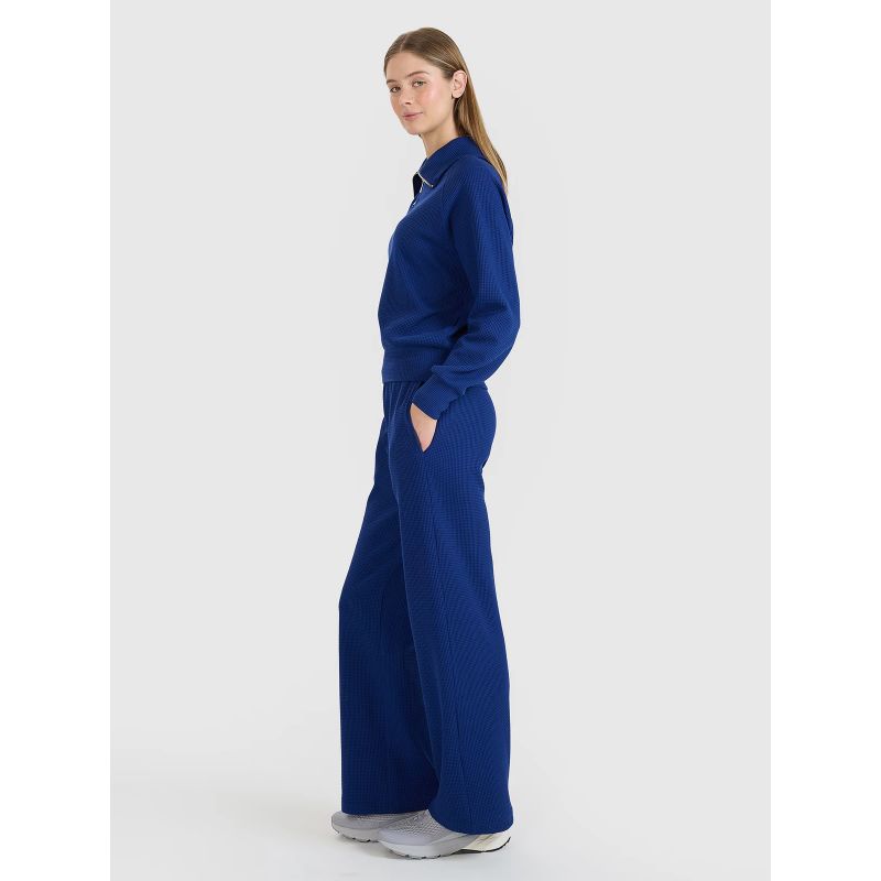 Women's oversized wide-leg trousers 4F 4FRSS25TTROF1397-31S *Kategoria tymczasowa Your Sports Performance