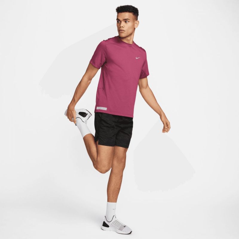 Nike Dri-FIT Run Division Rise 365 M T-shirt DV9299-653 Clothing/Training Nike