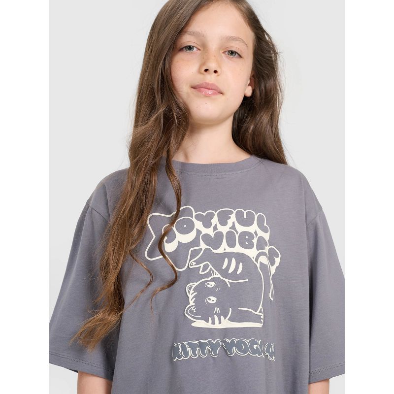 Oversized T-shirt with print for girls 4F 4FJRAW25TTSHF3197-22S *Kategoria tymczasowa Your Sports Performance