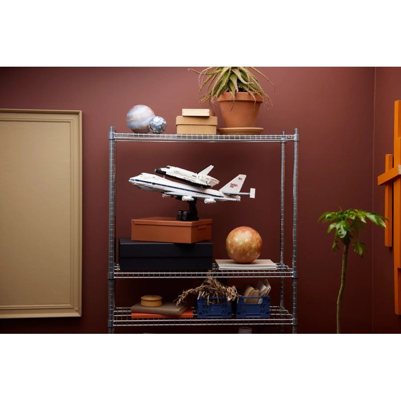 LEGO Icons 10360 Shuttle Carrier In preparation Your Sports Performance