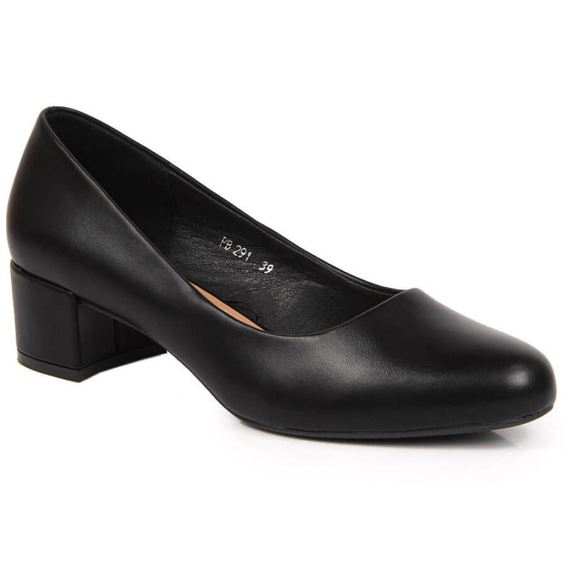 Black Pumps on a block from W Sergio Leone Footwear/Lifestyle/Sergio Leone Your Sports Performance