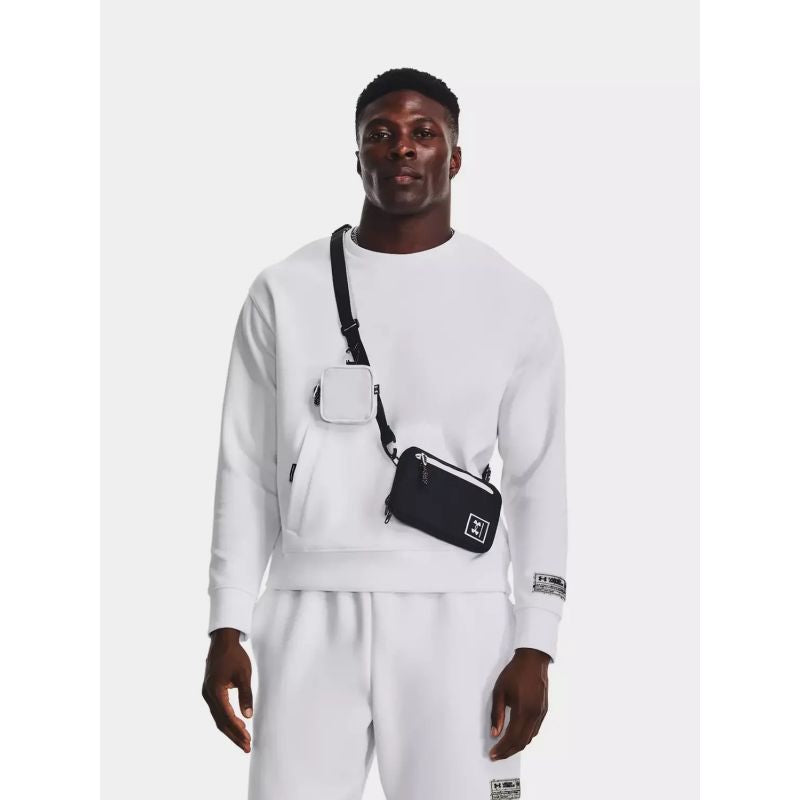 UNDER ARMOR Crossbody Bag 1376465-001 Accessories/Sachets / Belts / Bags/Under Armour Your Sports Performance