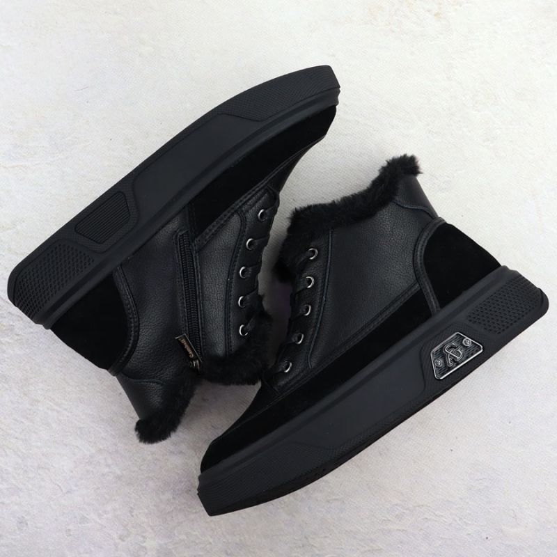 Black leather platform ankle boots with fur Cambell 25-19352 To be categorized Your Sports Performance