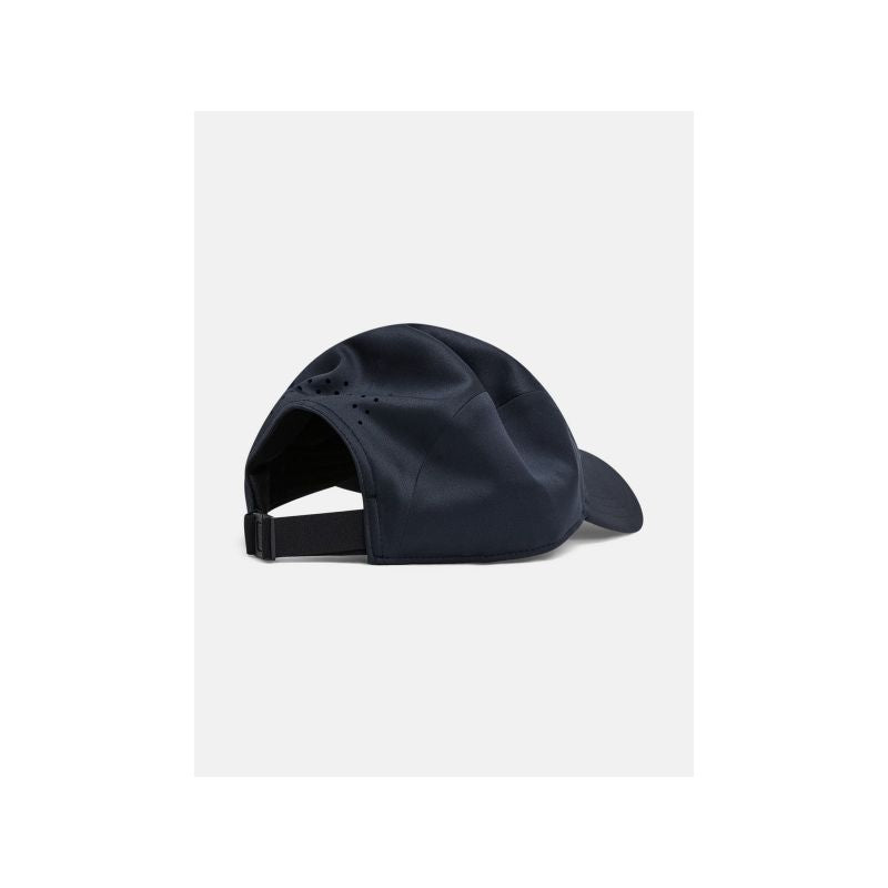 PEAK PERFORMANCE Tech Player Cap, Black