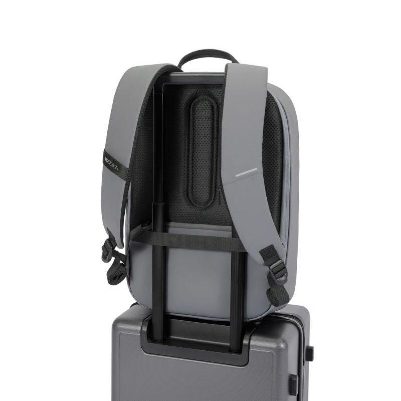 XD DESIGN ANTI-THEFT BACKPACK BOBBY EDGE GRAY P/N: P706.2502 Bagaż/Plecaki Your Sports Performance