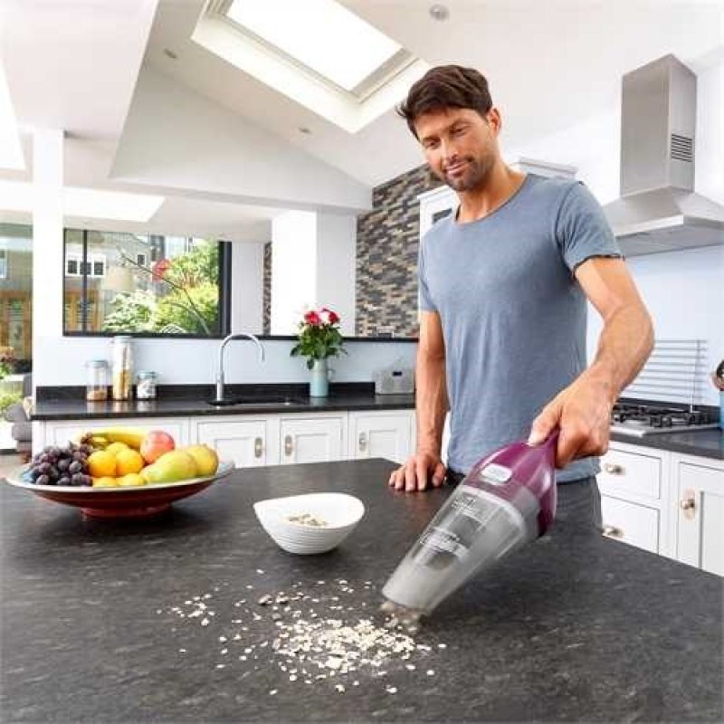 Black&Decker NVC115W cordless vacuum cleaner AGD - Produkty/Odkurzacze Your Sports Performance