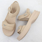 Women's sandals with thick soles and Velcro, beige Potocki 105300 Footwear Your Sports Performance