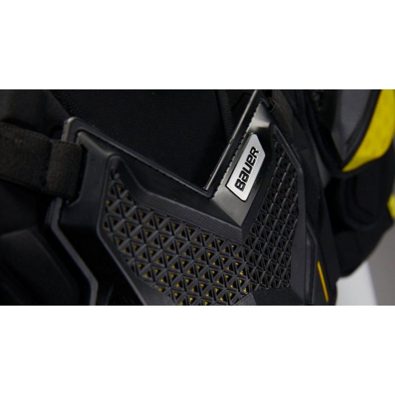 Bauer Ultrasonic Int M 1058491 hockey shoulder pads Accessories/Protectors and knee pads/Bauer Bauer