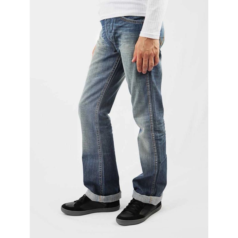 Wrangler Miles W16REY13T Clothing/Lifestyle/Trousers, shorts/Wrangler Your Sports Performance