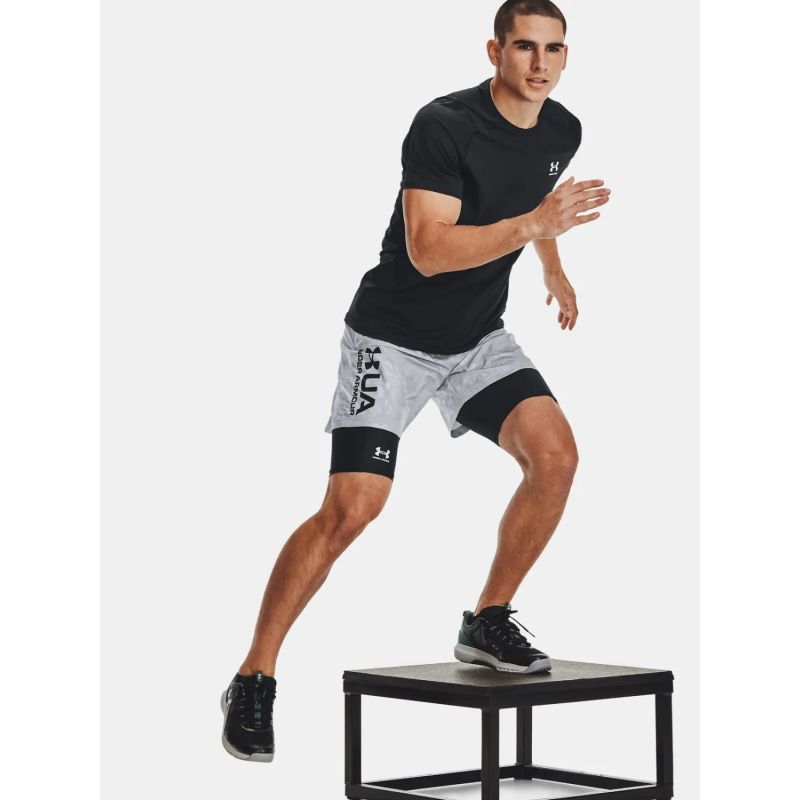 Under Armour M 1361602-001 shorts Clothing/Training Your Sports Performance